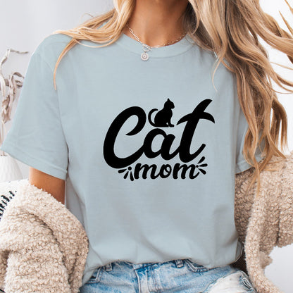 Cat Mom Women T-Shirt – Cute Minimal Cat Lover Tee
