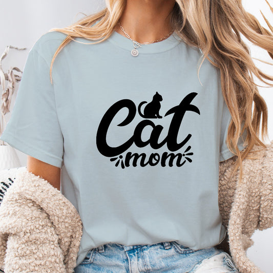 Cat Mom Women T-Shirt – Cute Minimal Cat Lover Tee