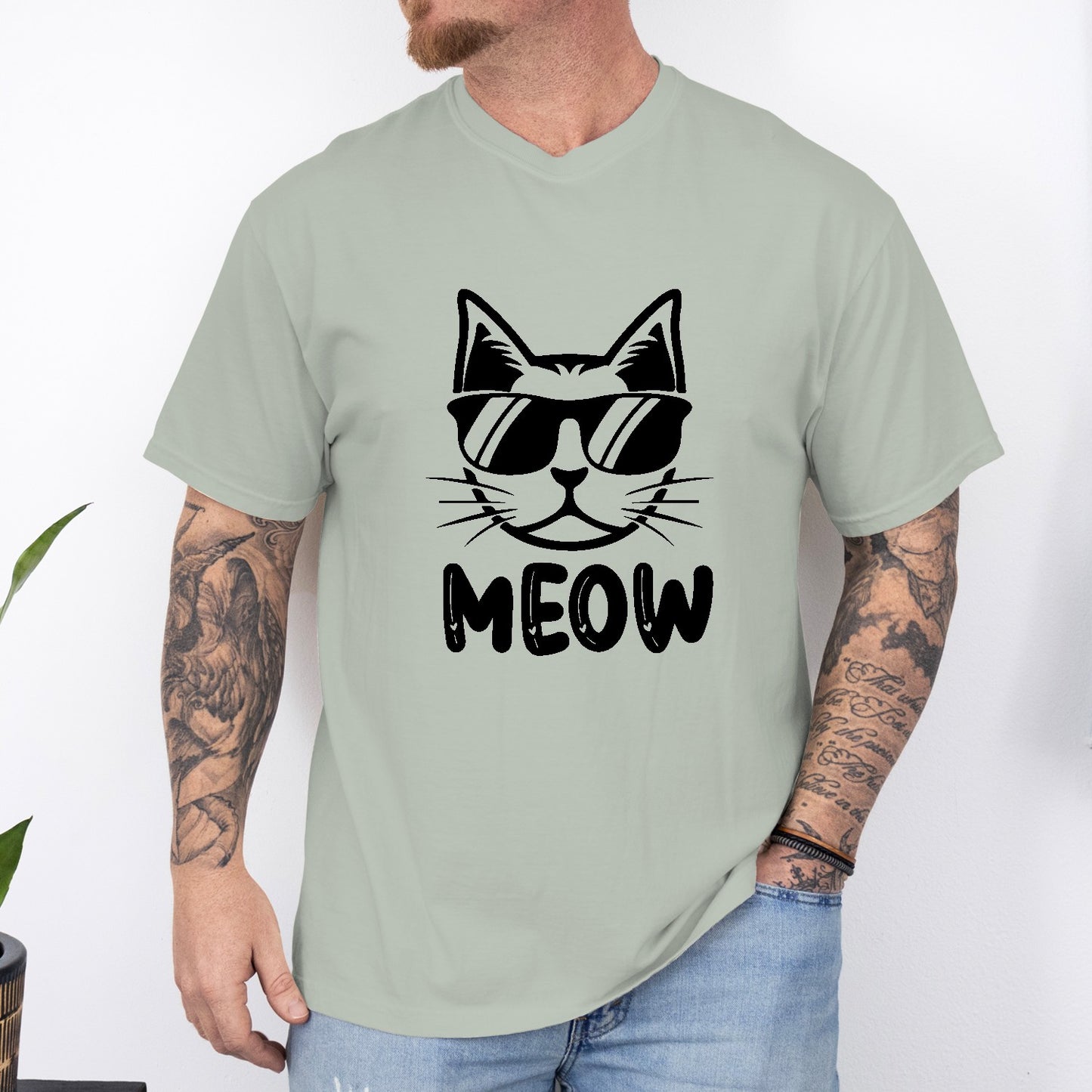 Cool Cat MEOW Unisex T-Shirt – Funny Minimal Cat Lover Tee
