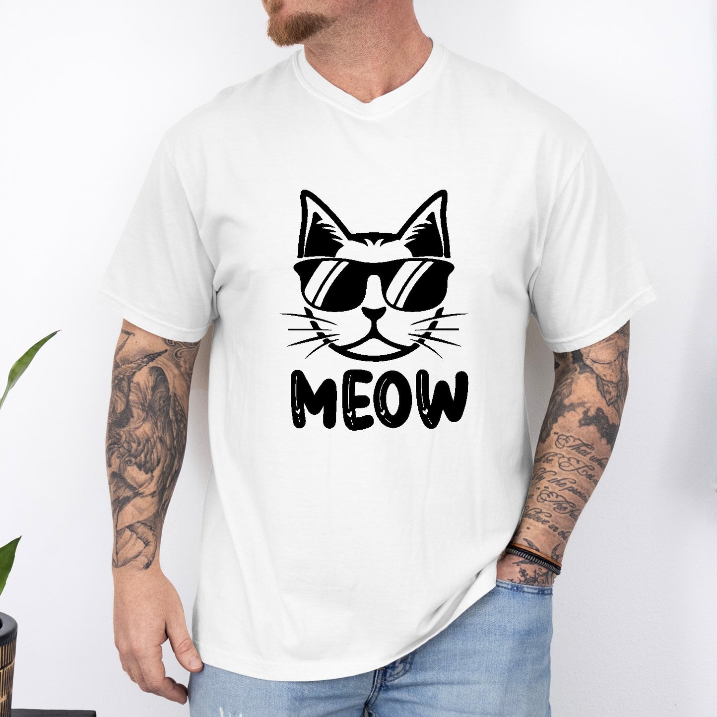 Cool Cat MEOW Unisex T-Shirt – Funny Minimal Cat Lover Tee