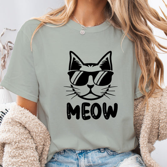 Cool Cat MEOW Unisex T-Shirt – Funny Minimal Cat Lover Tee