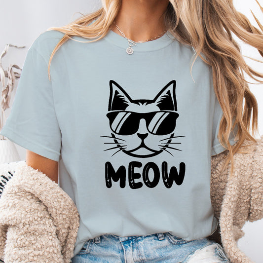 Cool Cat MEOW Unisex T-Shirt – Funny Minimal Cat Lover Tee