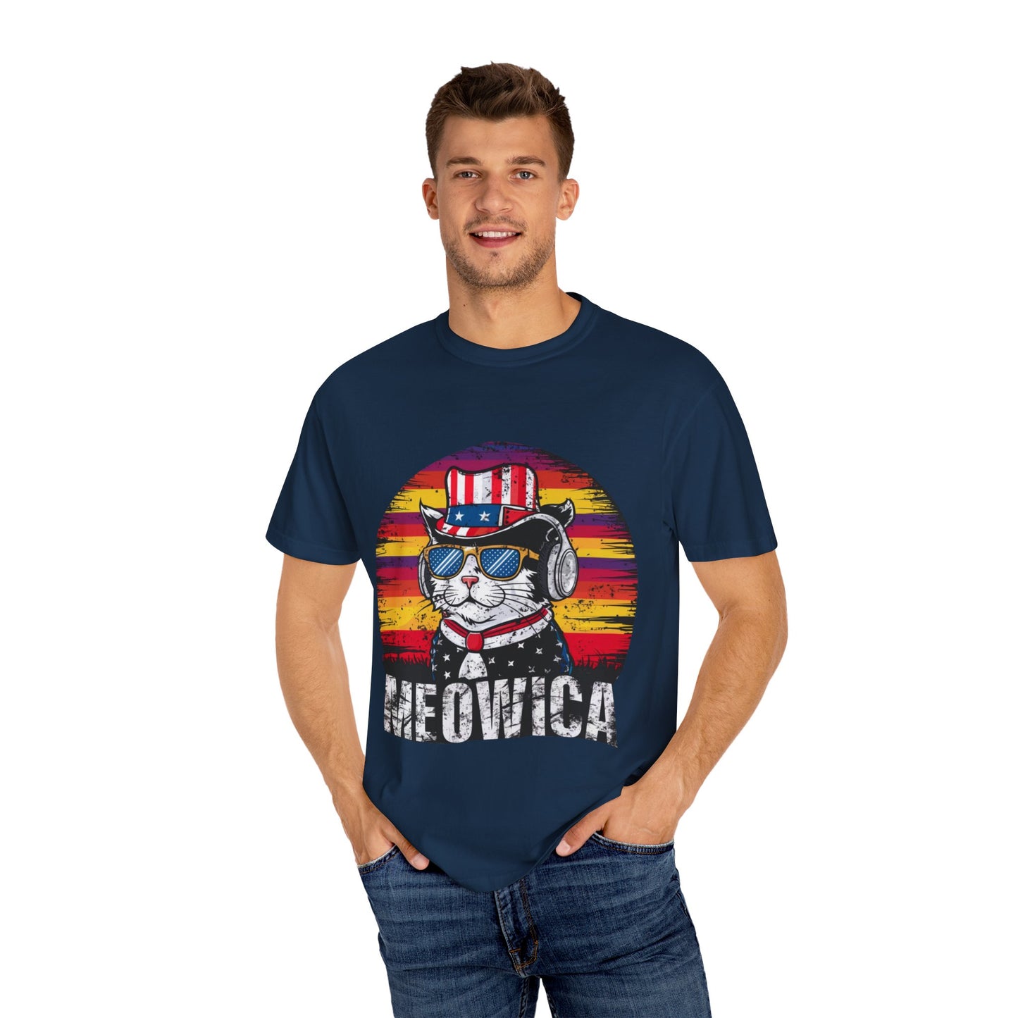 Meowica Patriotic Cat Unisex T-Shirt – Retro USA Flag